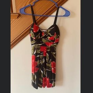 Wet Seal floral spaghetti strap tank. Size medium.